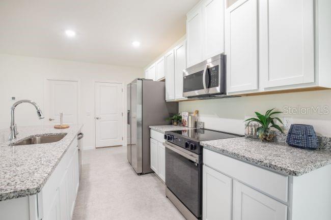 24 RAMROCK LN — photo 6