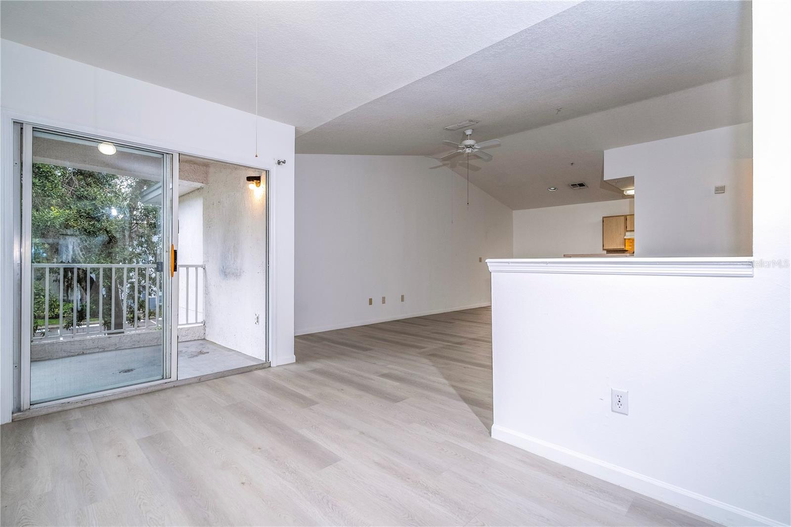 4336 S KIRKMAN RD #704 — photo 11