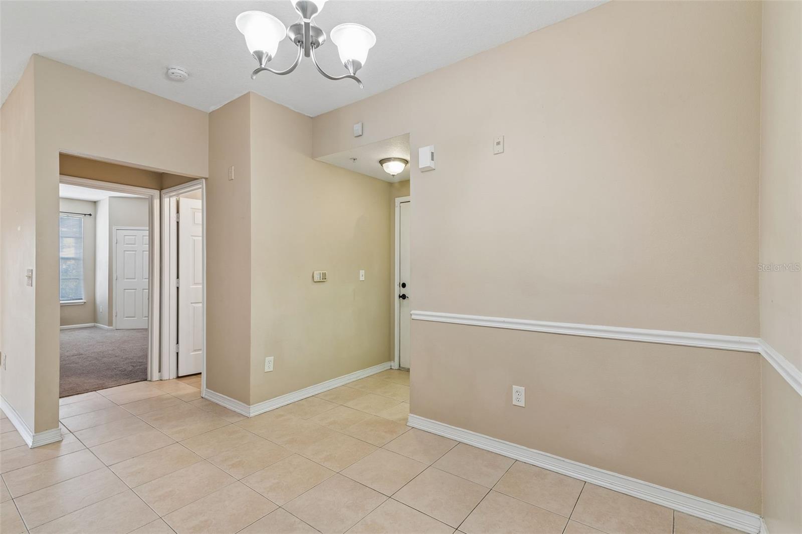 14205 FALLS CHURCH DR #2007 — photo 11