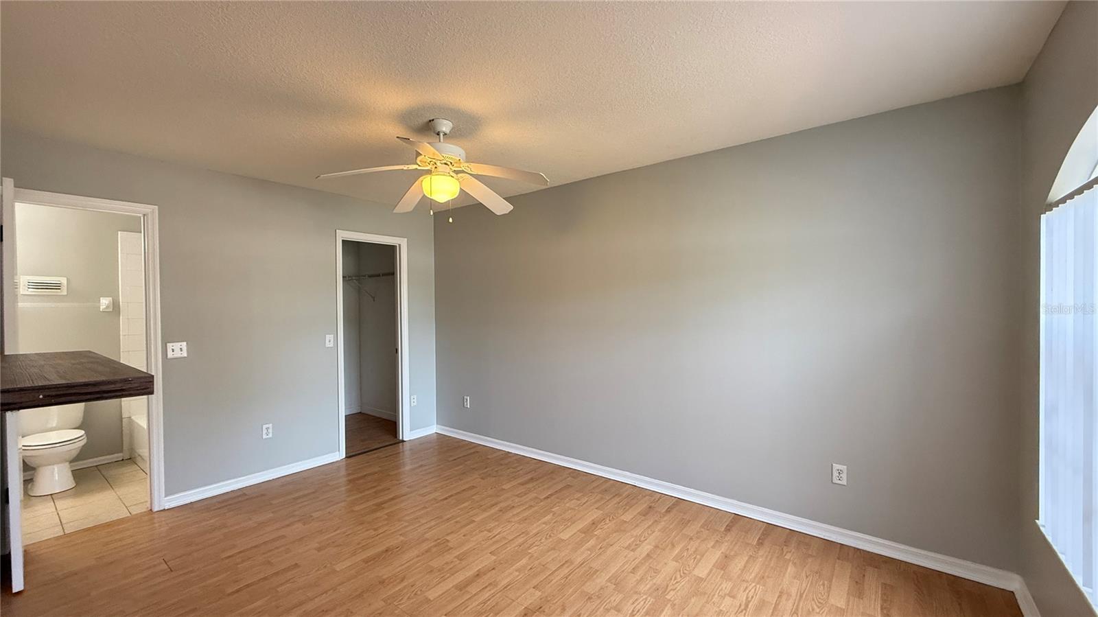 871 ORCHID DR #B — photo 8