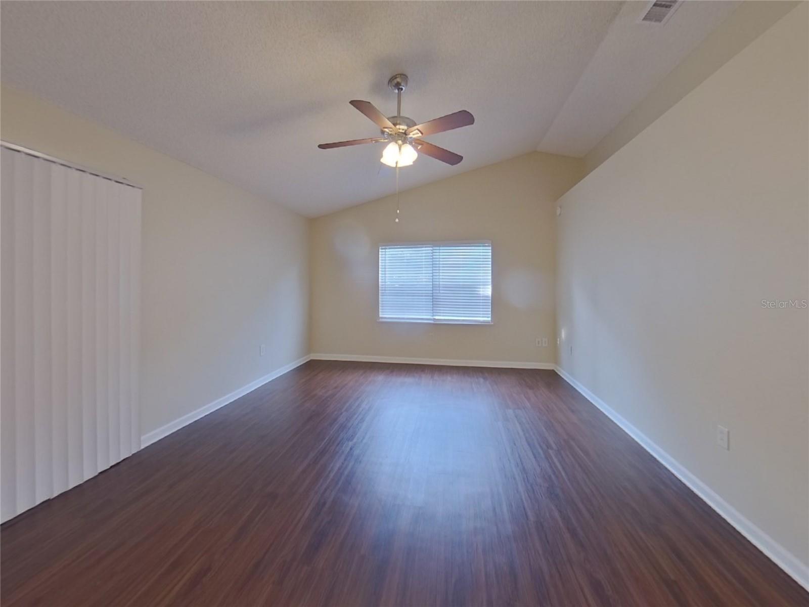 1268 MAXIMILIAN ST — photo 3