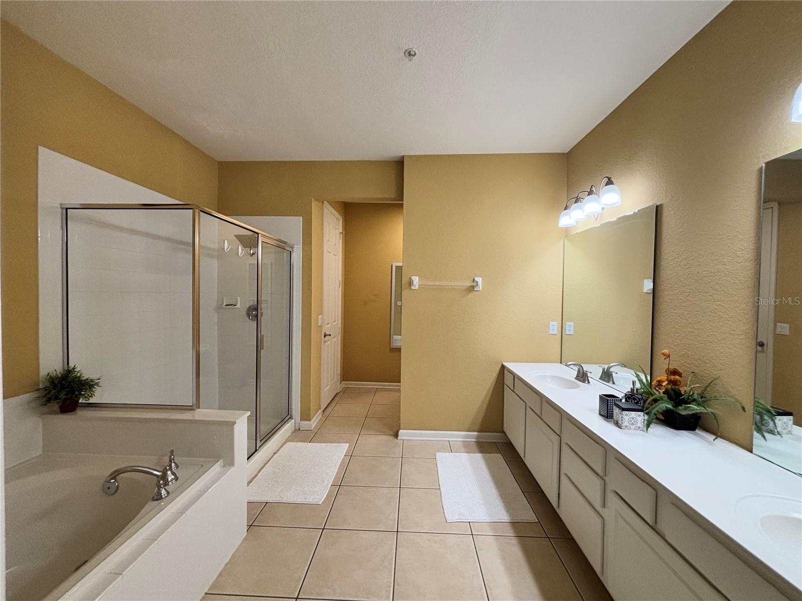 5048 SHOREWAY LOOP #101 — photo 10