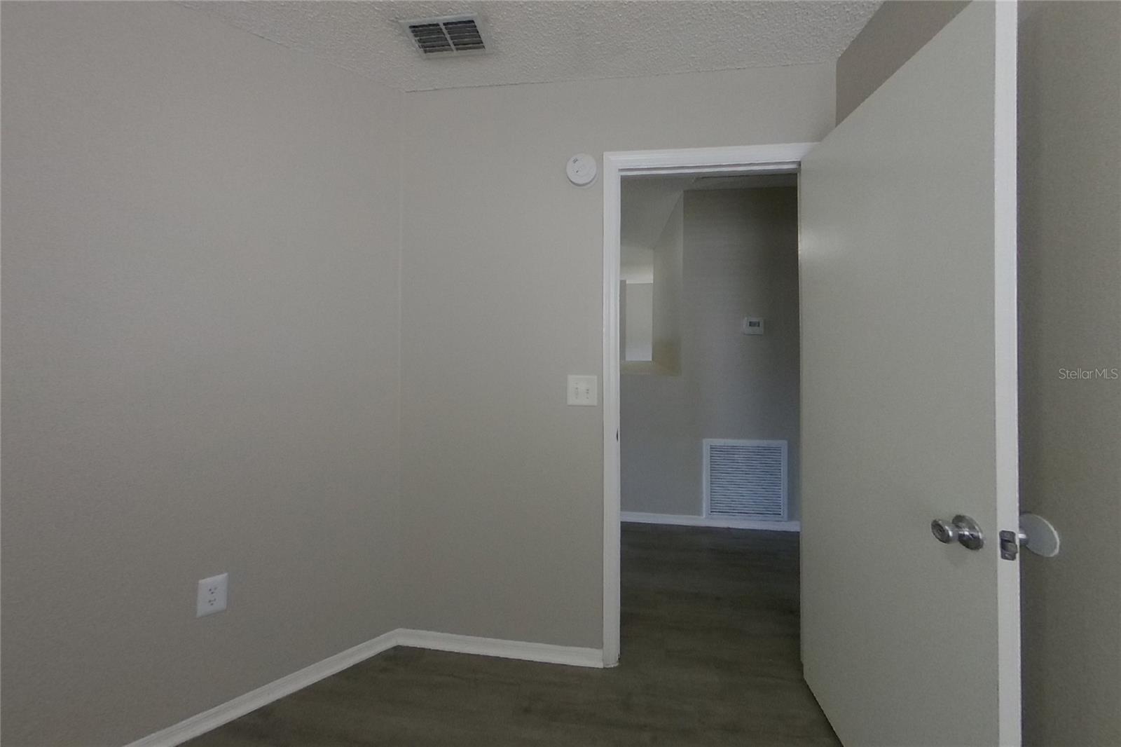 10418 GLASSBOROUGH DR — photo 11