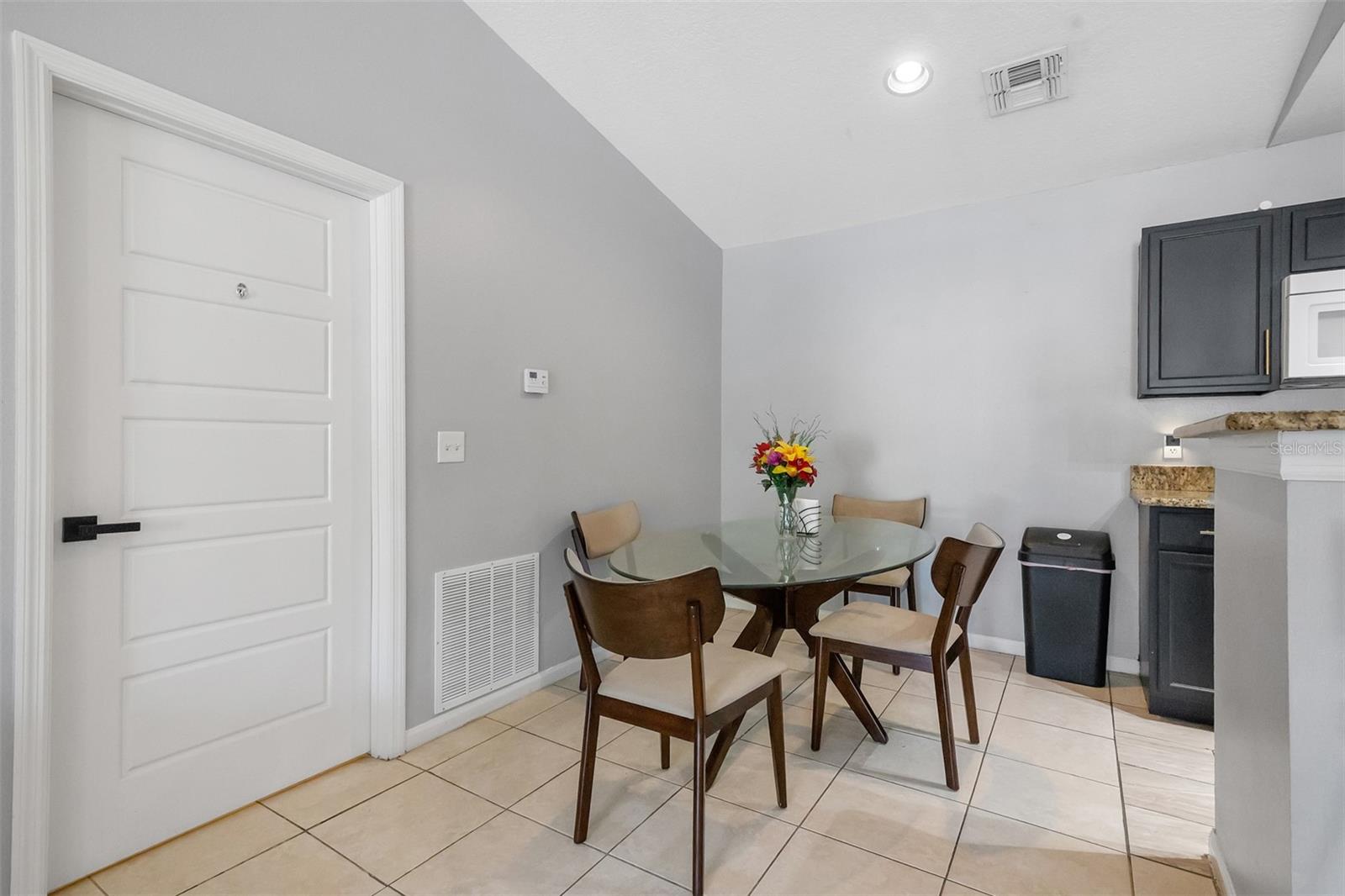 4360 S KIRKMAN RD #408 — photo 8