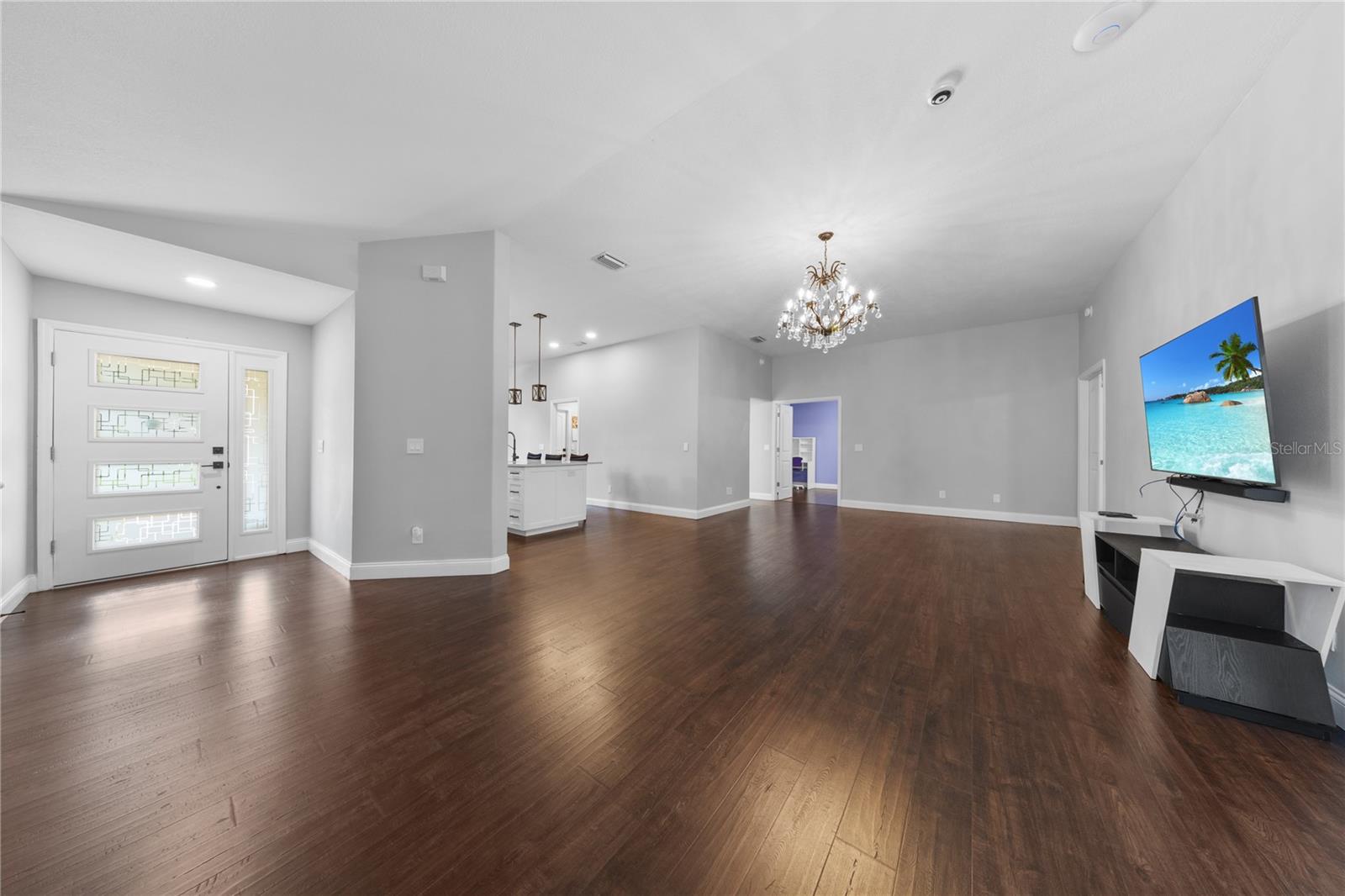 766 ANDOVER CIR — photo 9