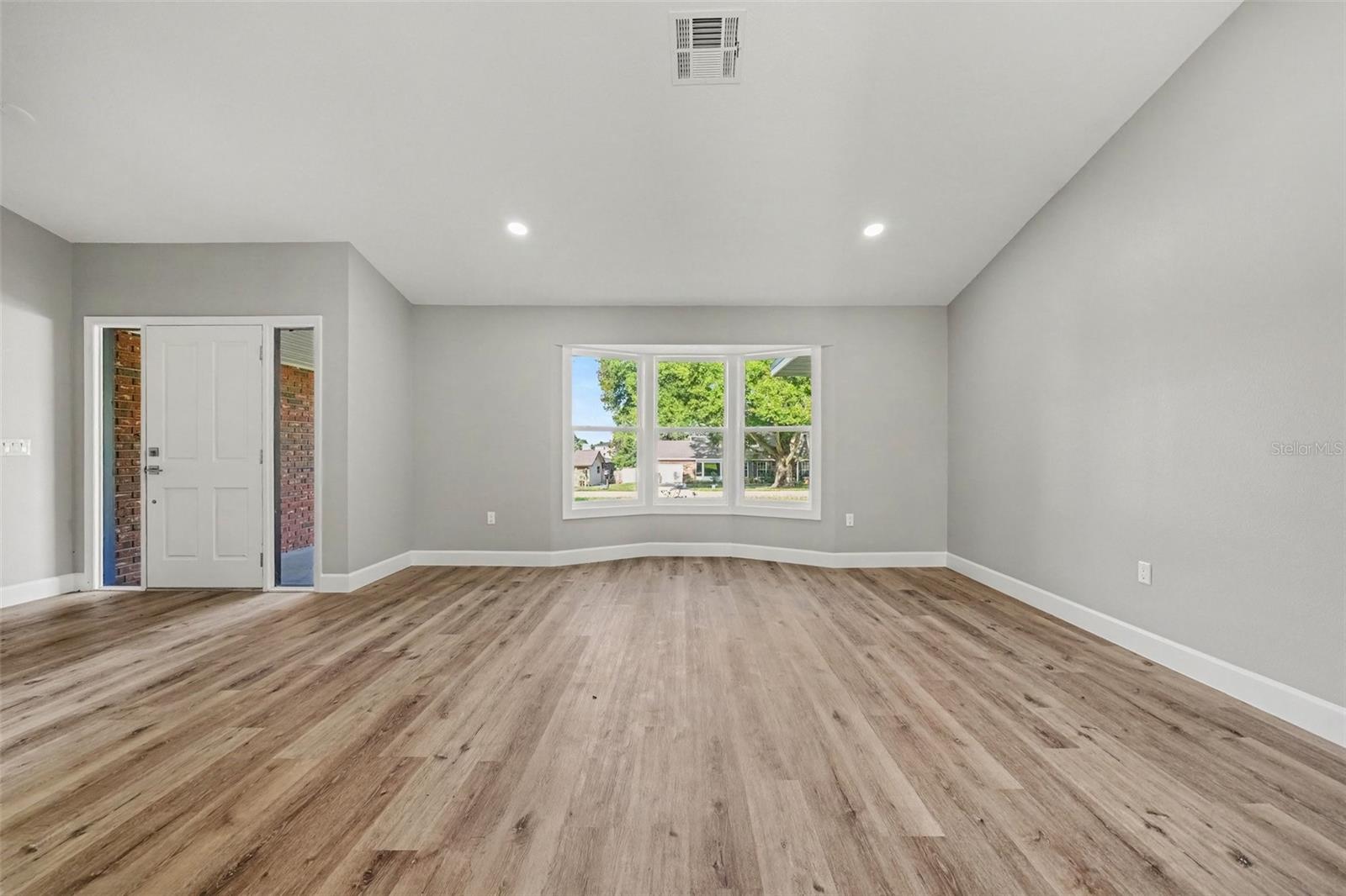 33608 OVERTON DR — photo 7