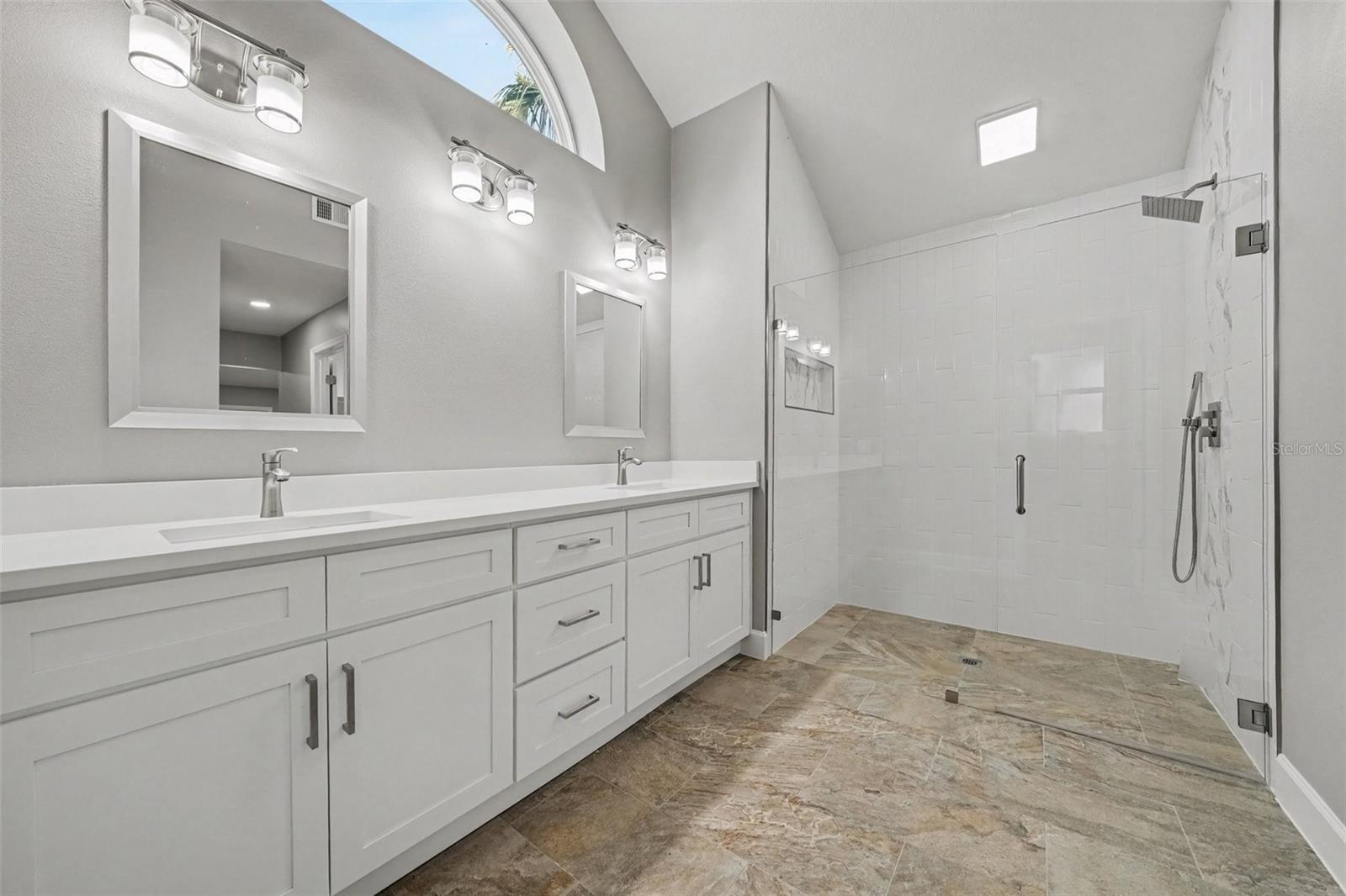 33608 OVERTON DR — photo 10