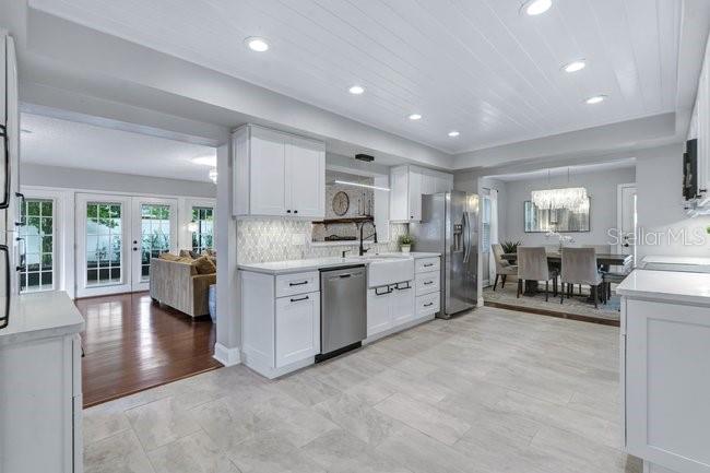 2572 FIFESHIRE DR — photo 12