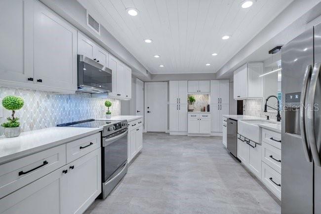 2572 FIFESHIRE DR — photo 10