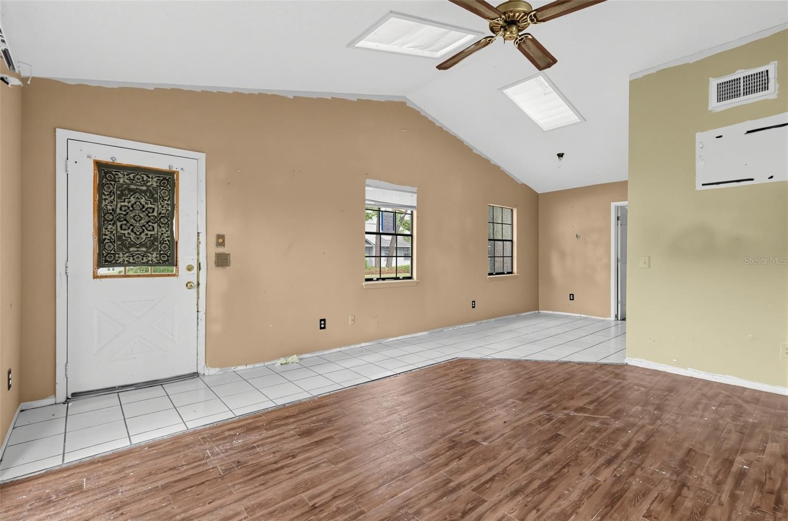 4615 LIGHTHOUSE CIR #116 — photo 10