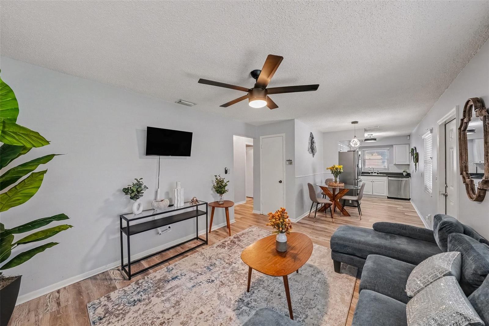 4516 W PAXTON AVE — photo 10