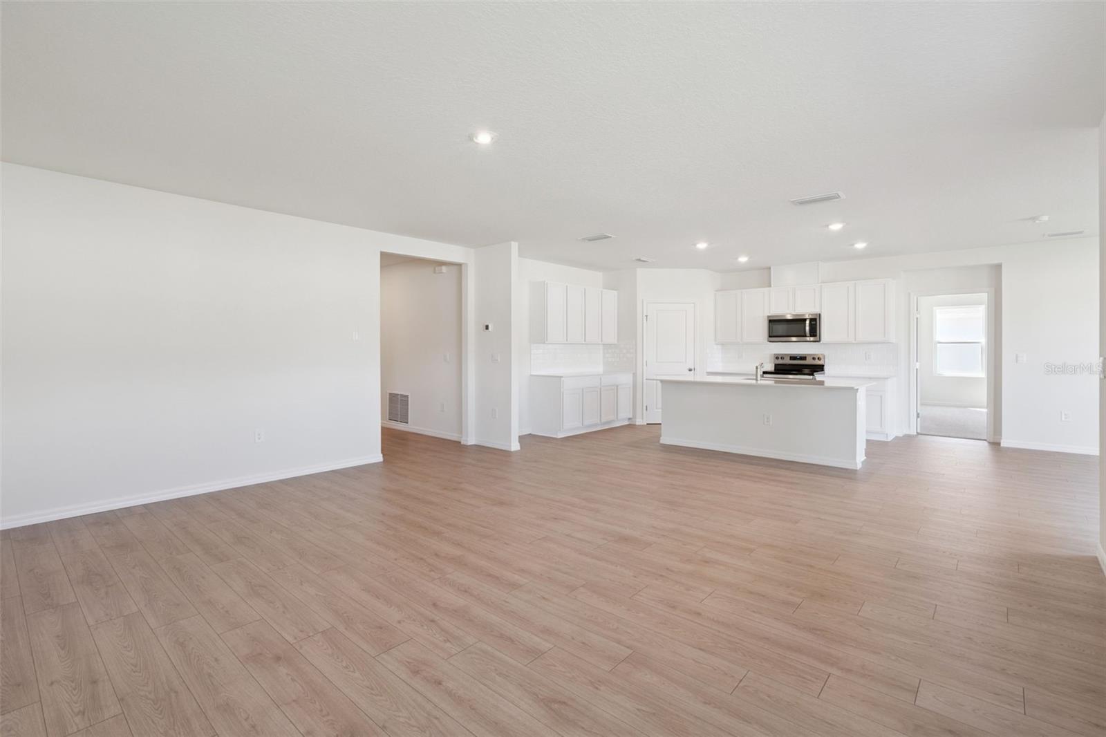 1108 MORFONTAINE ST — photo 11