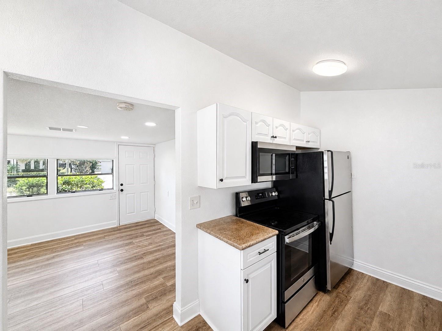 2310 S SHINE AVE #A — photo 12