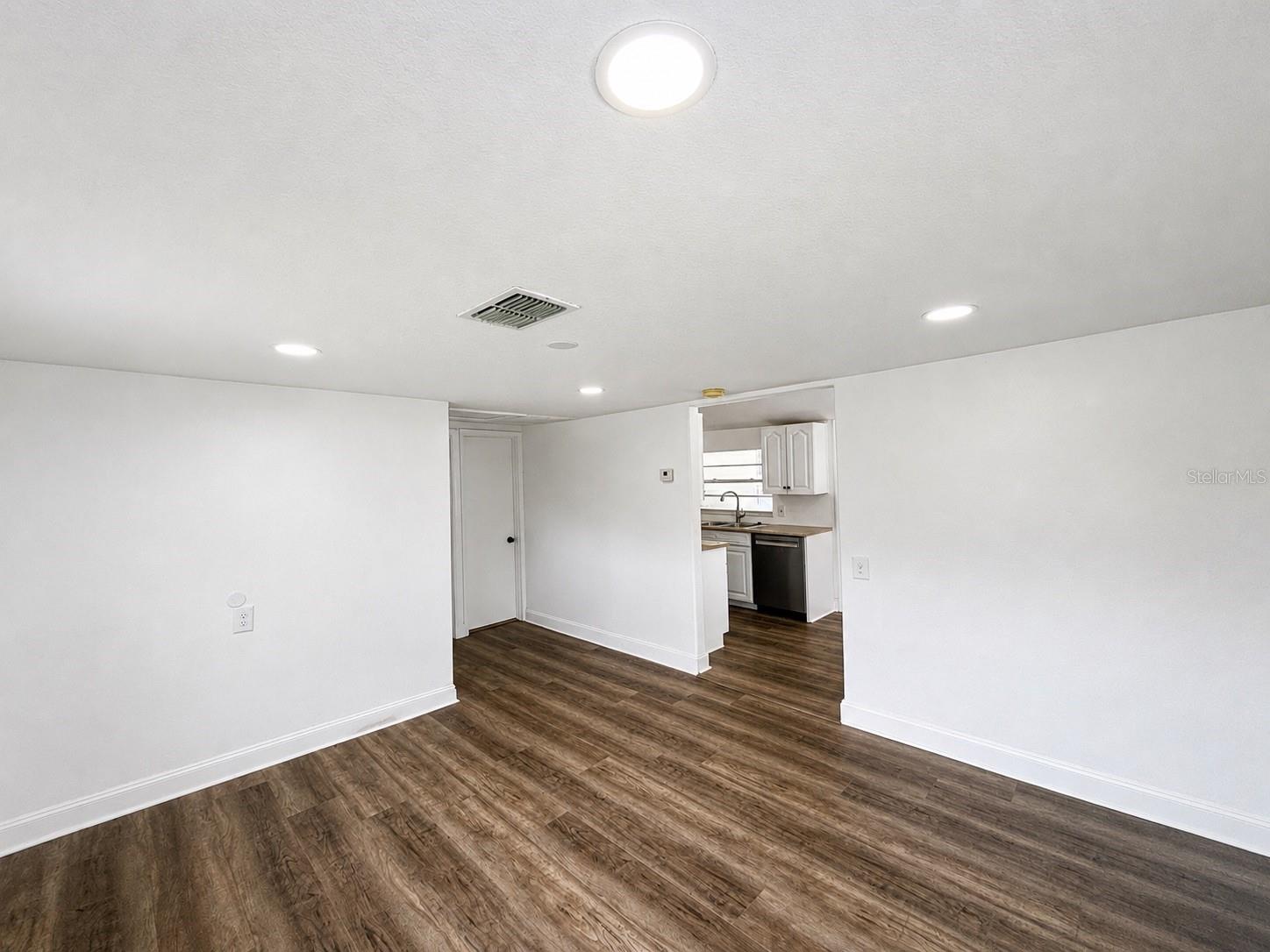 2310 S SHINE AVE #A — photo 10