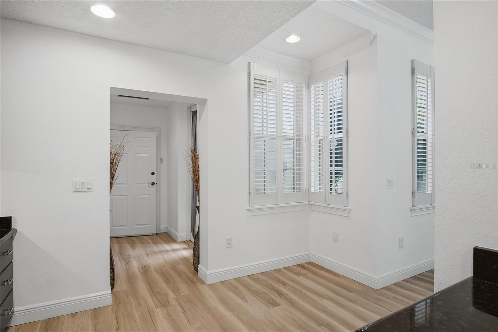 1579 LAKE BALDWIN LN — photo 12