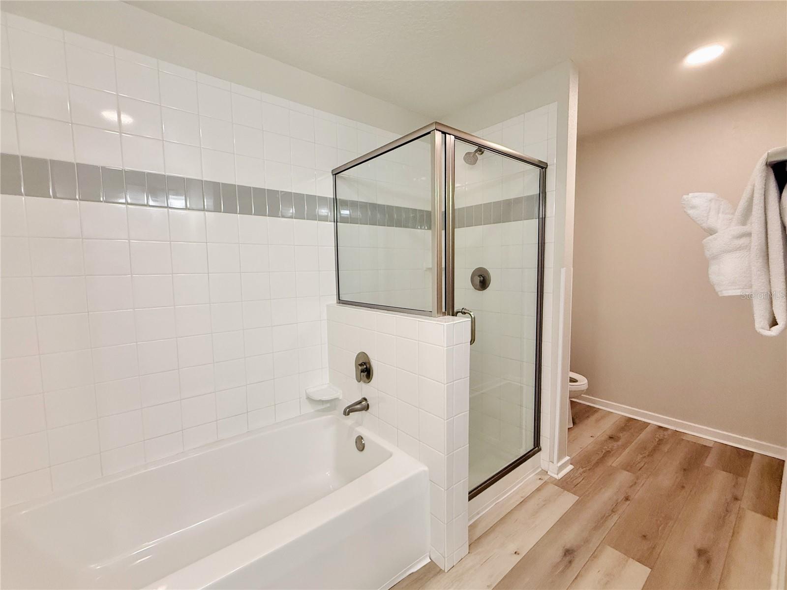 4012 BREAKVIEW DR #B401 — photo 12