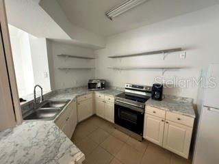5536 METROWEST BLVD #8-101 — photo 2