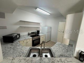 5536 METROWEST BLVD #8-101 — photo 5