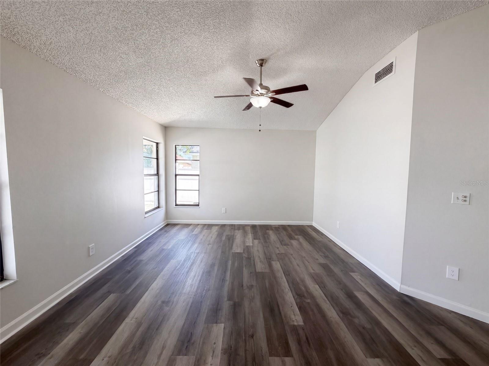 9507 LETTERSTONE CT — photo 8
