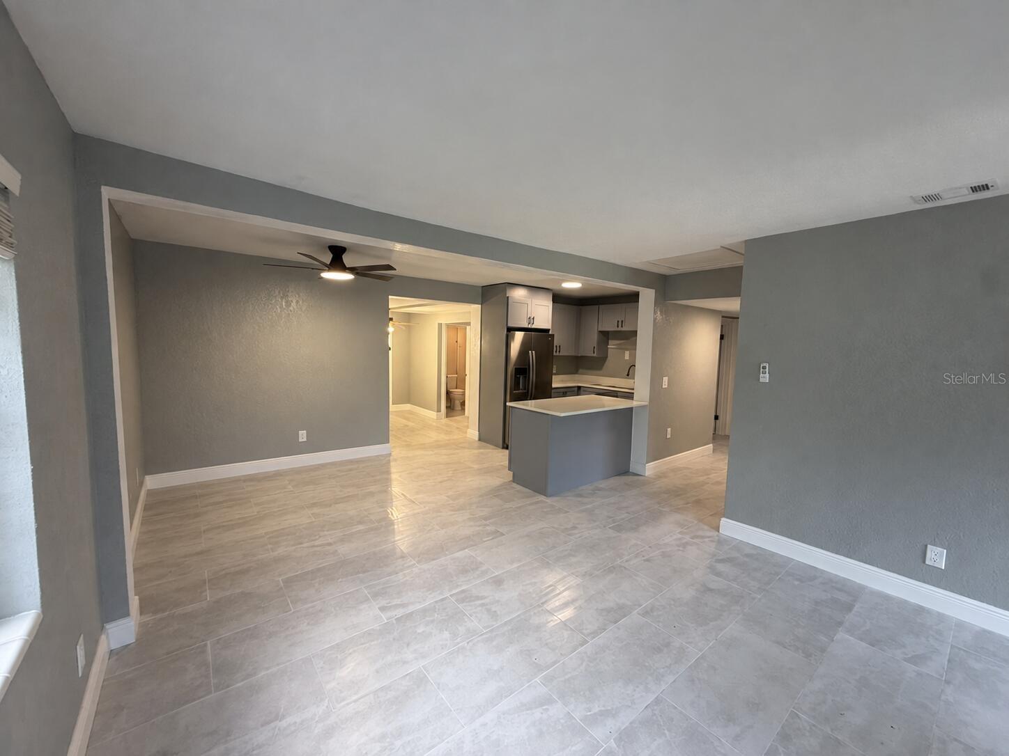 2217 MALLORY AVE — photo 11