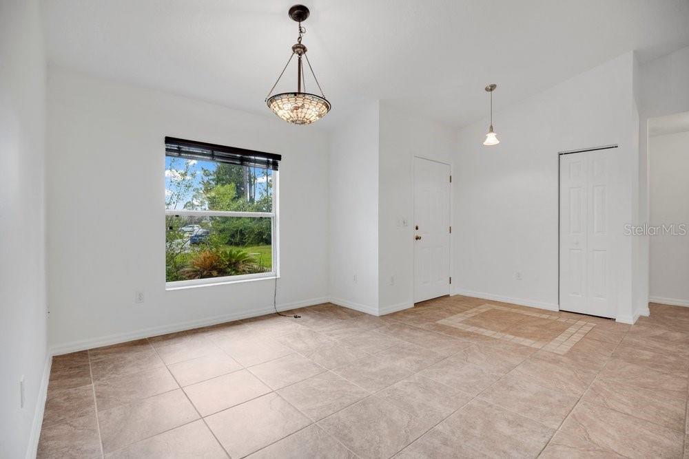 19 ZITHER CT — photo 12