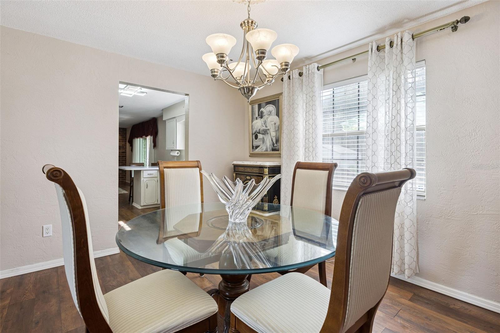 1657 N NORMANDY BLVD — photo 12