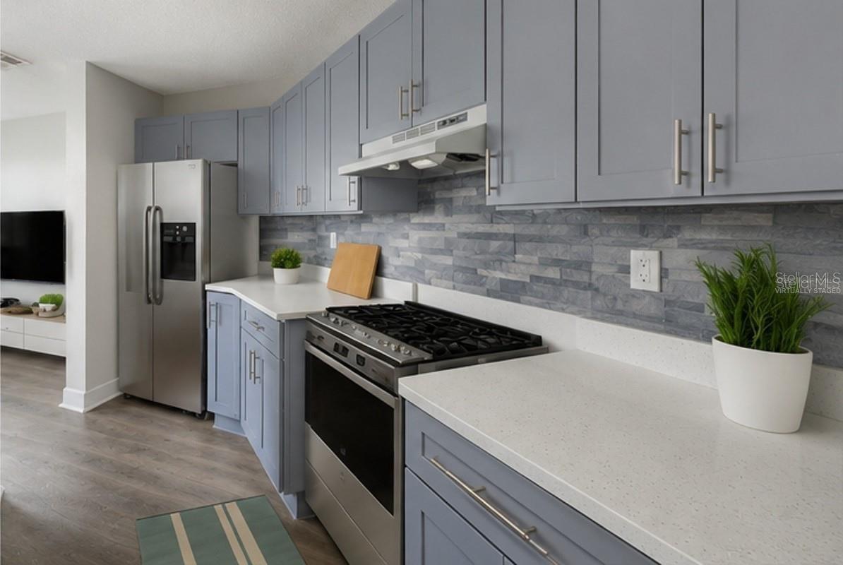 2540 WOODGATE BLVD #106 — photo 4
