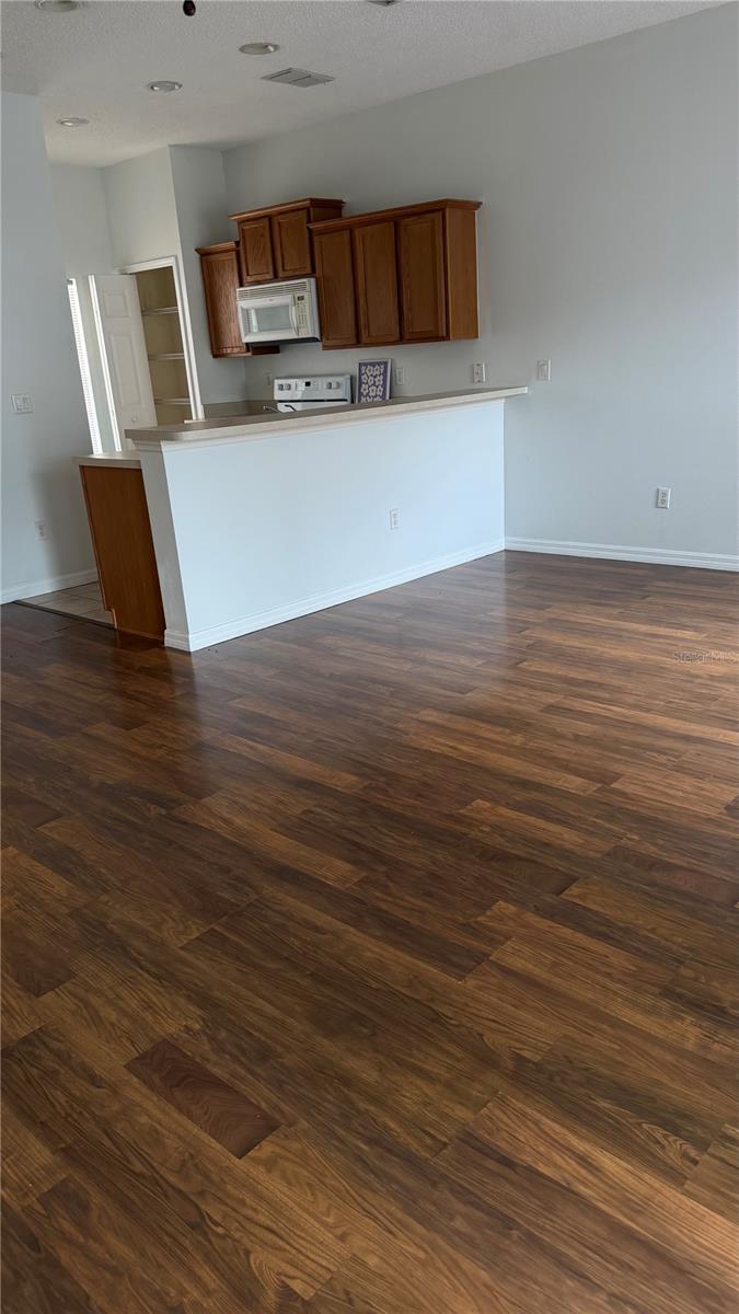 2275 BRANCASTER CIR — photo 5