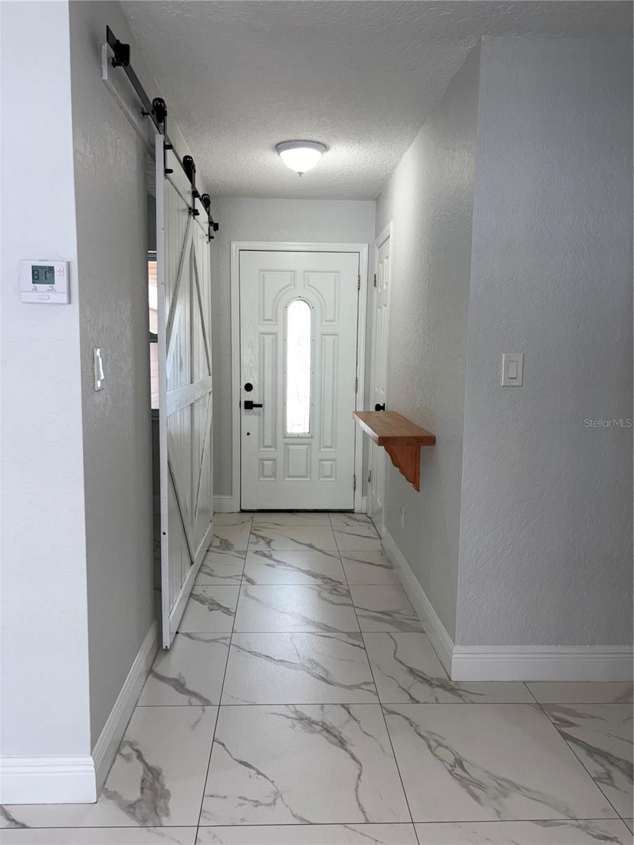 10647 REGENCY CT — photo 4