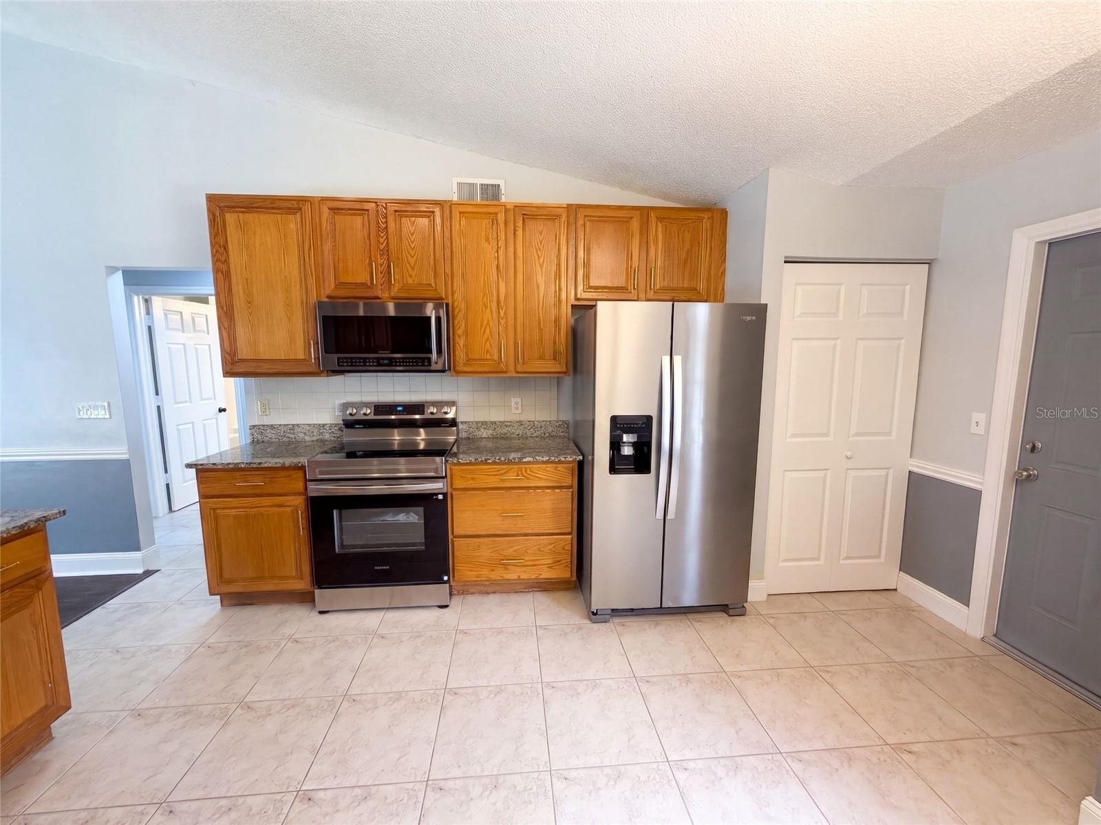 14725 EAGLES CROSSING DR — photo 6