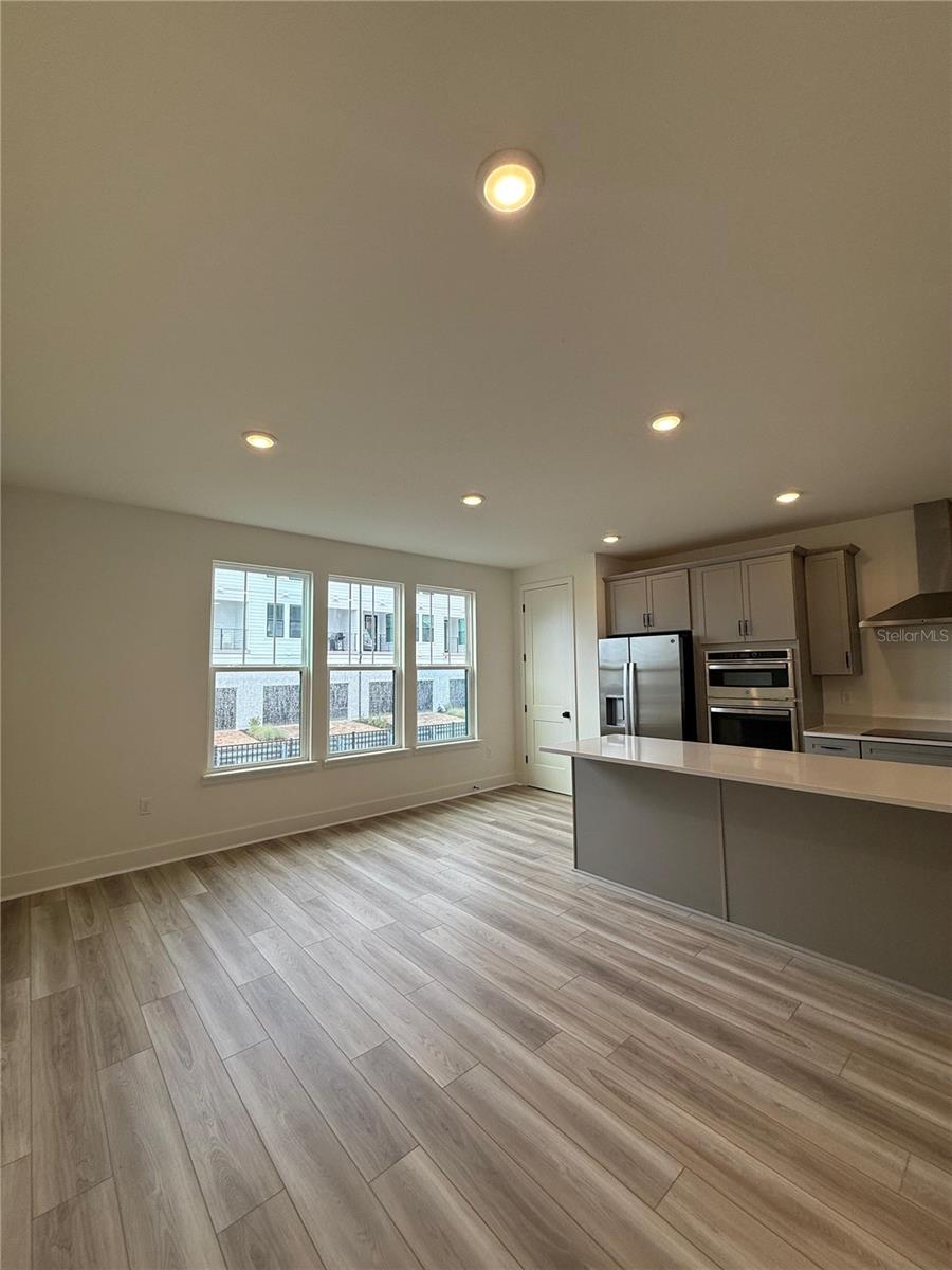 15039 GROVESIDE RD — photo 12