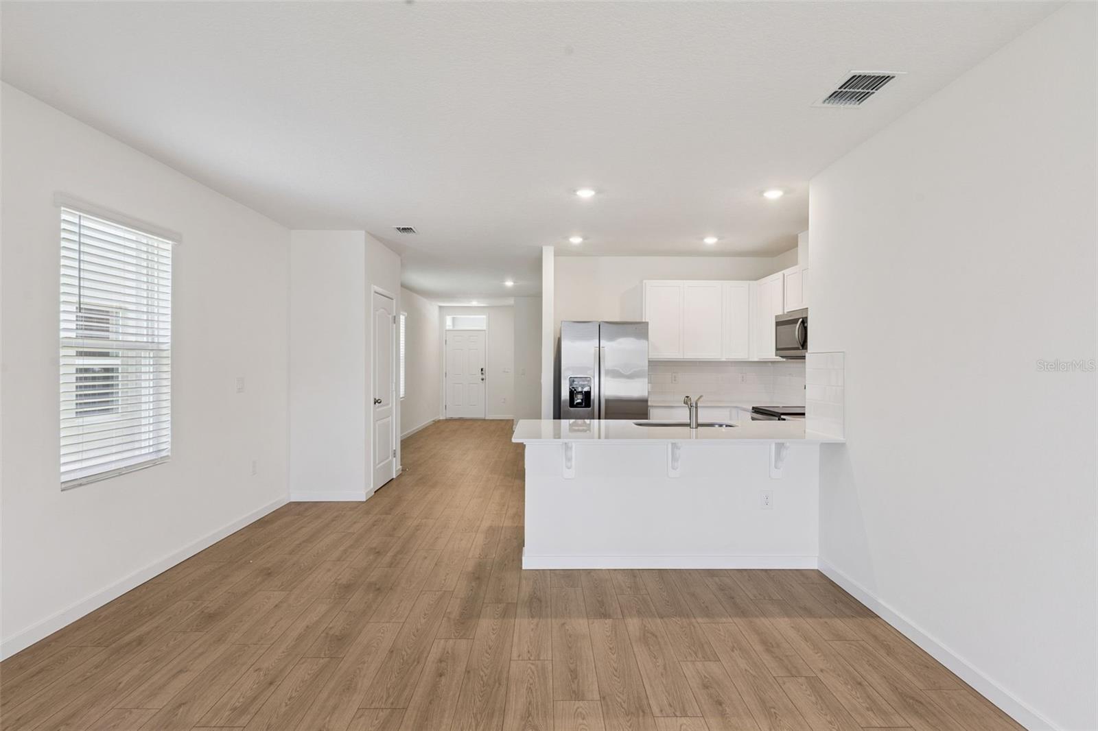 1921 HOWARD MESA DR — photo 10