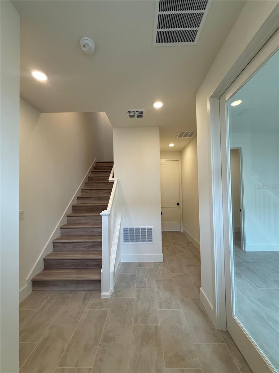 15051 GROVESIDE RD — photo 3
