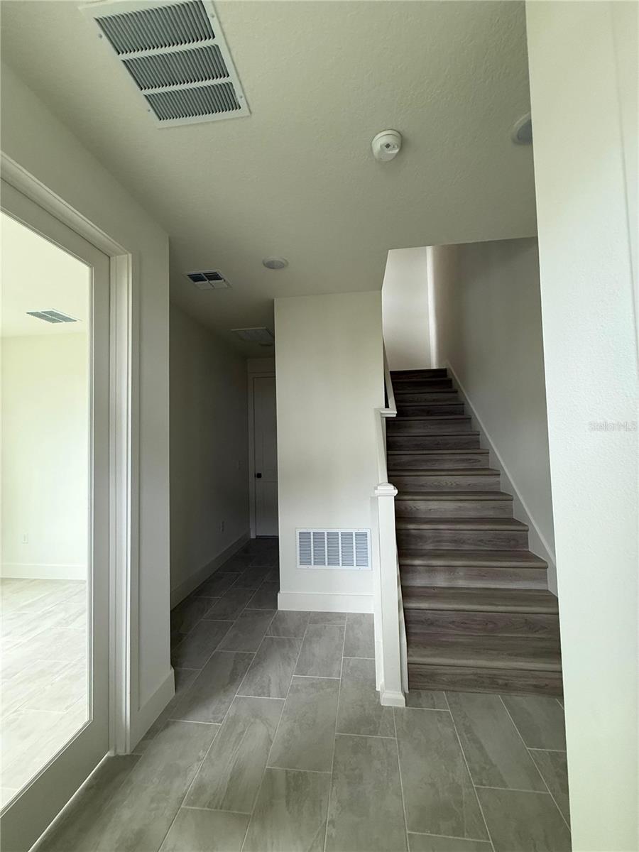 15027 GROVESIDE RD — photo 3