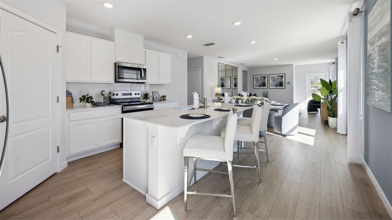 3329 SPINEYWOOD DR — photo 8