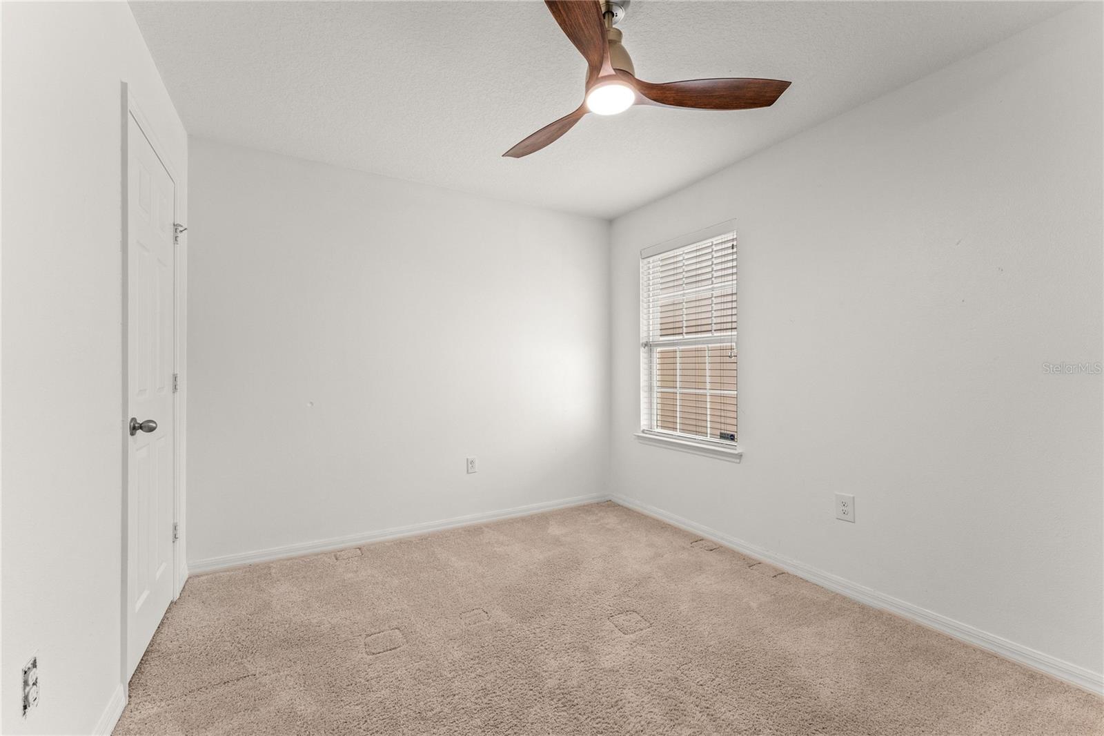 13701 BECKMAN DR — photo 12