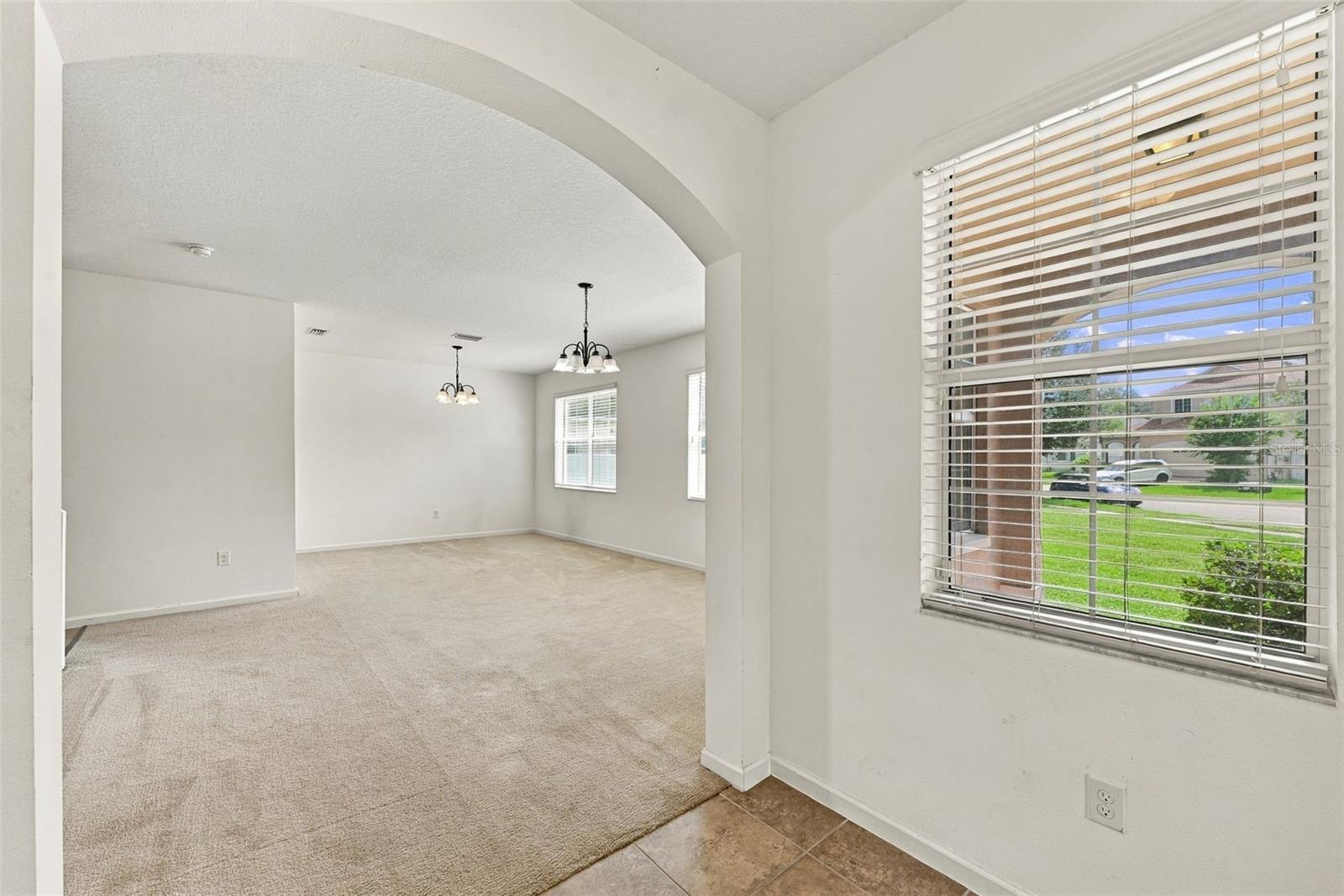 16079 SHASTA ST — photo 10