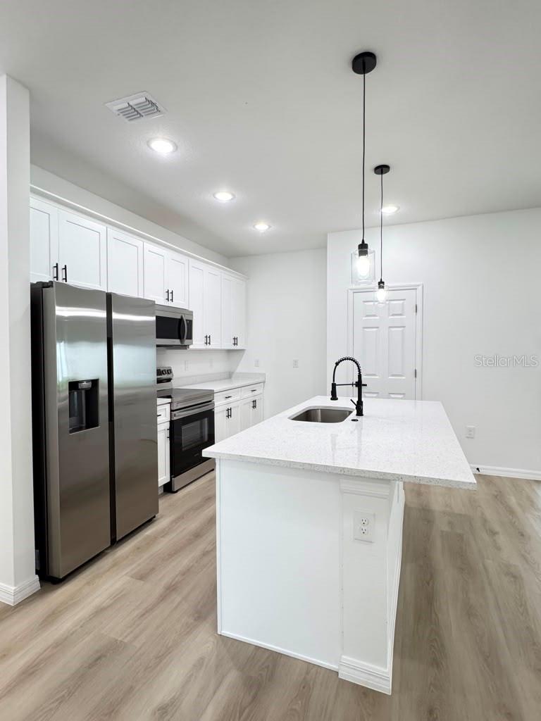 10032 N DELTONA BLVD — photo 12