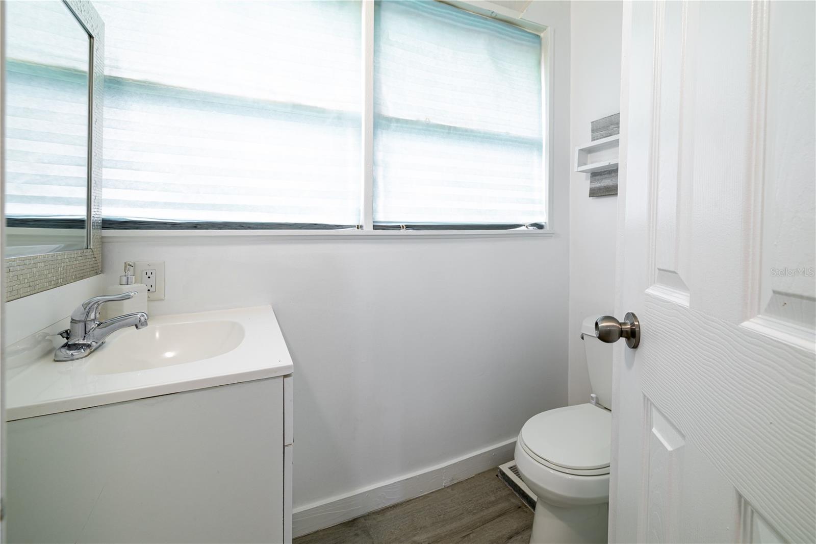 2409 LAKE TINY RD — photo 12