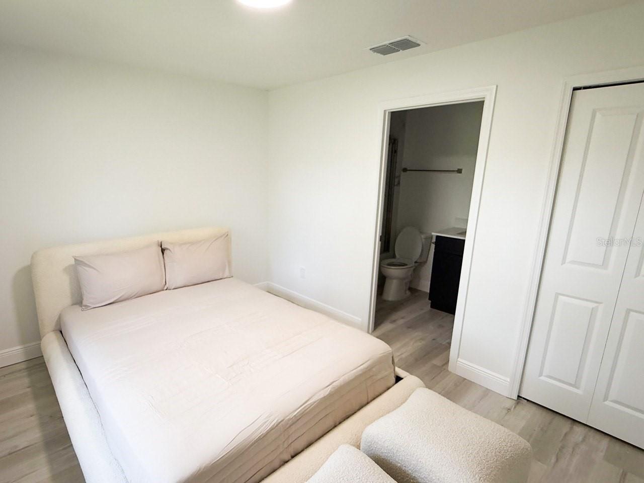 2201 CONWAY DR #102 — photo 10
