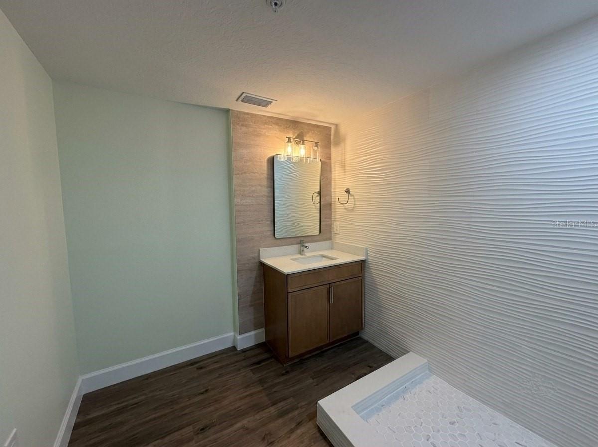 2232 FLORIDA DR #201 — photo 12