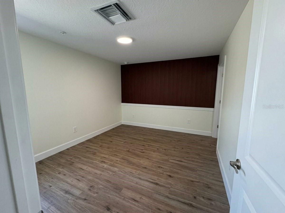 2232 FLORIDA DR #201 — photo 5