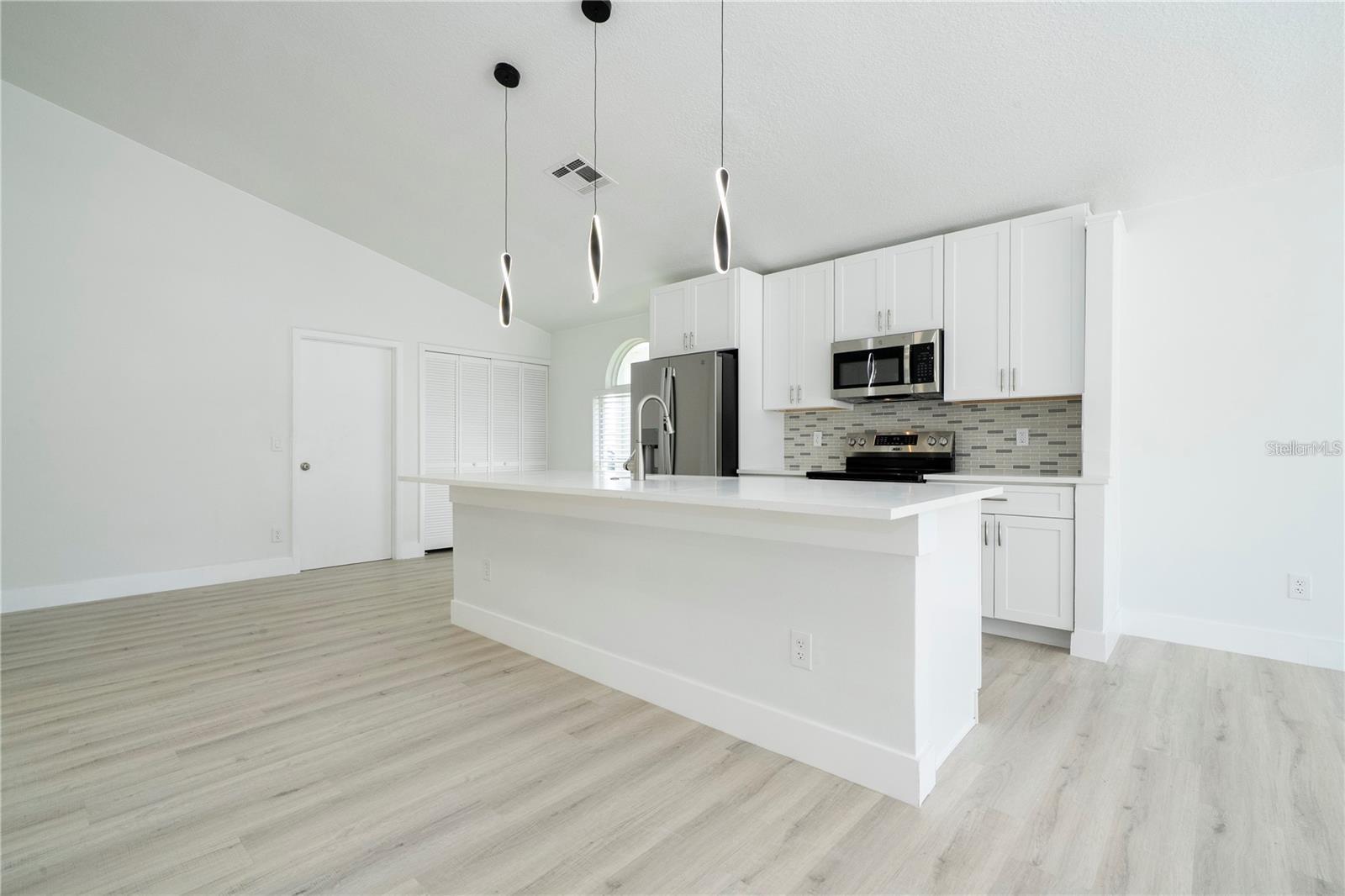 2218 NEWT ST — photo 4