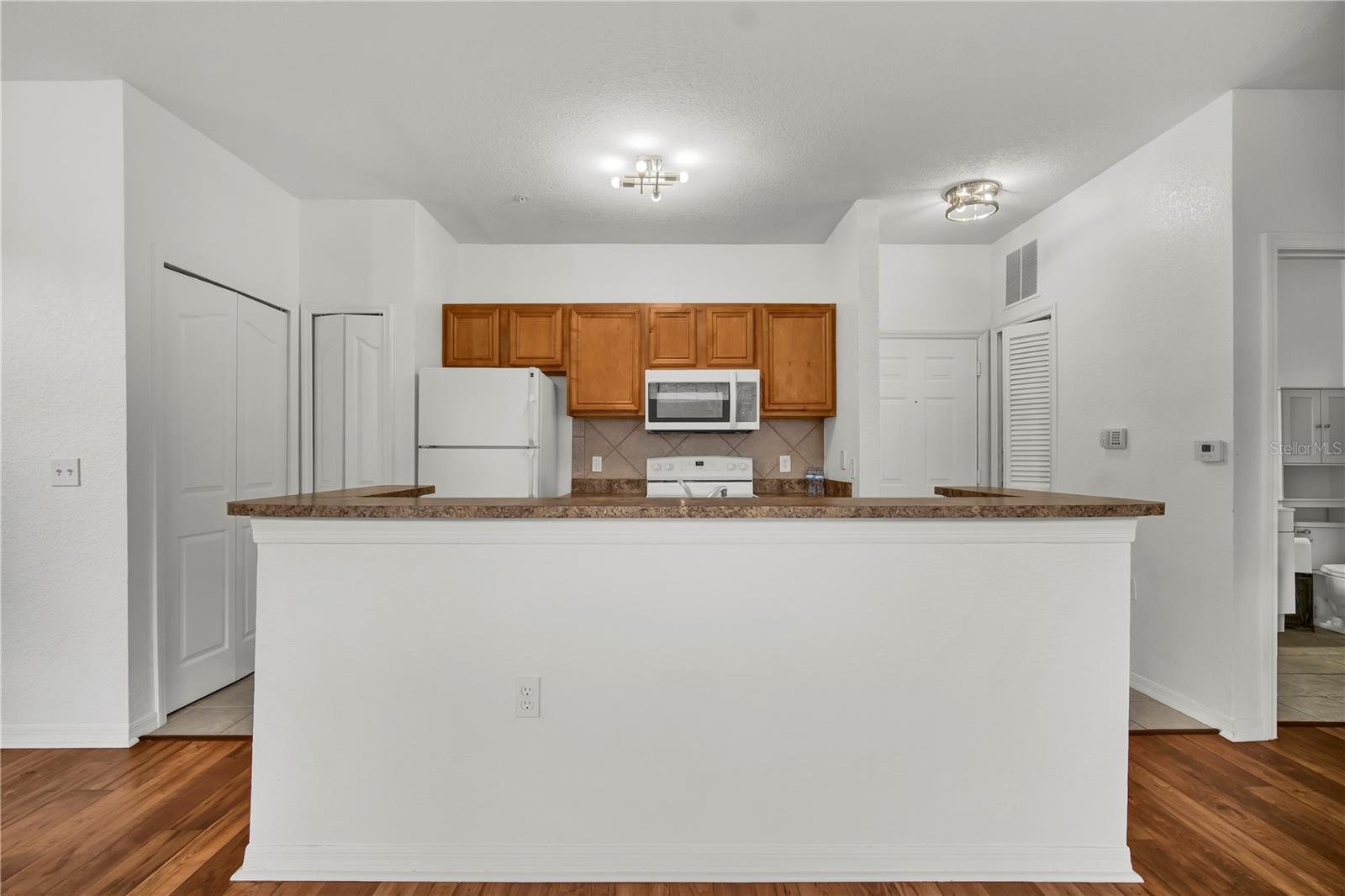 6171 METROWEST BLVD #107 — photo 9