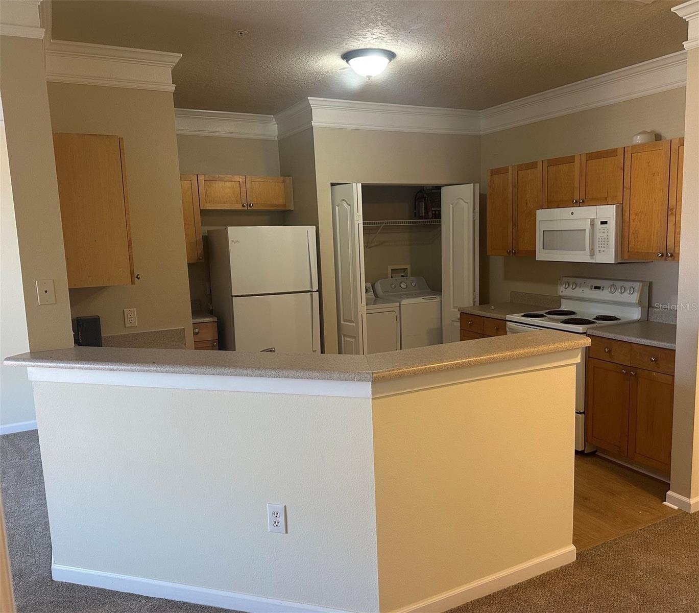 8842 VILLA VIEW CIR #301 — photo 8