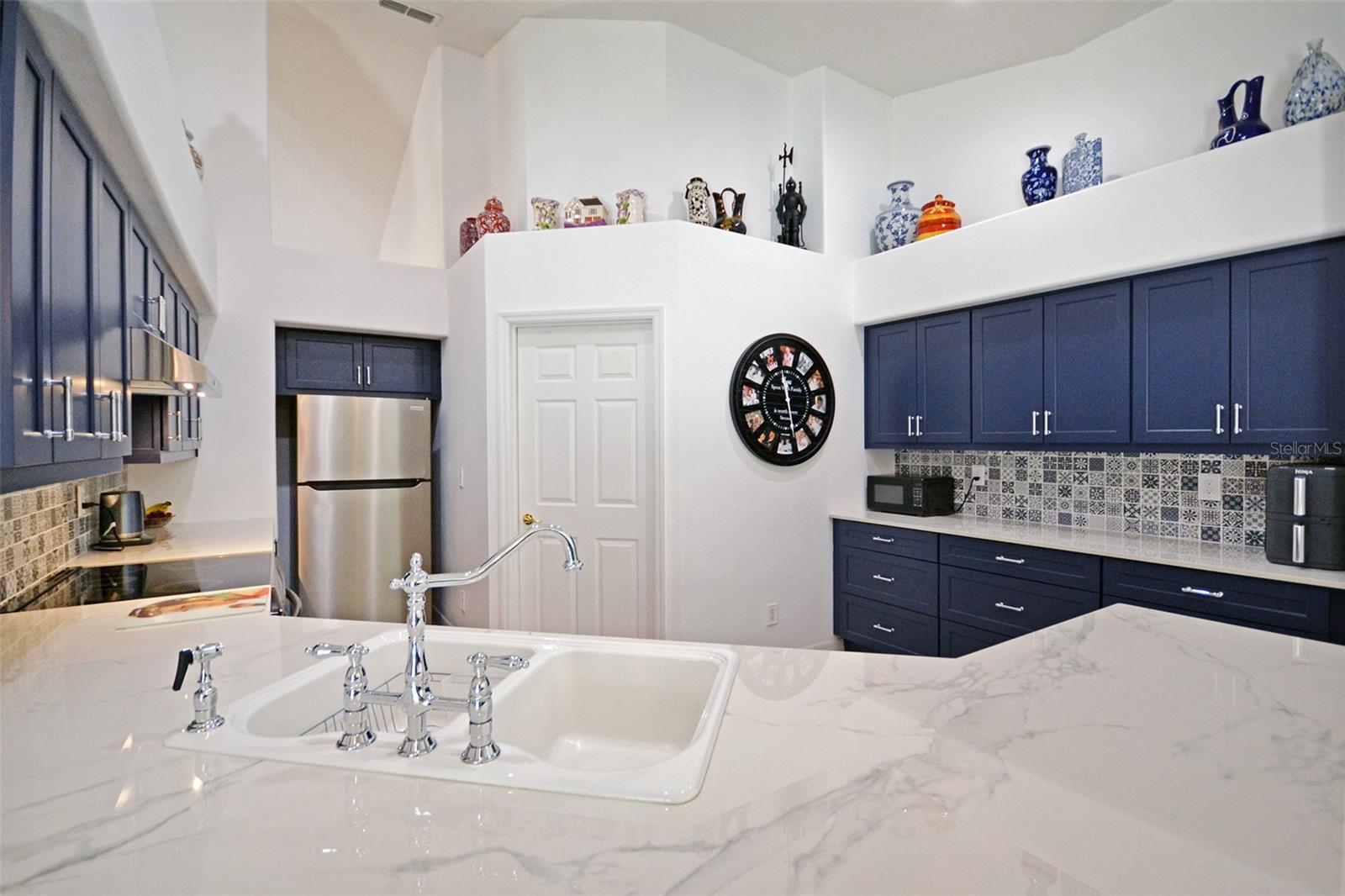3128 IBIS HILL ST — photo 7