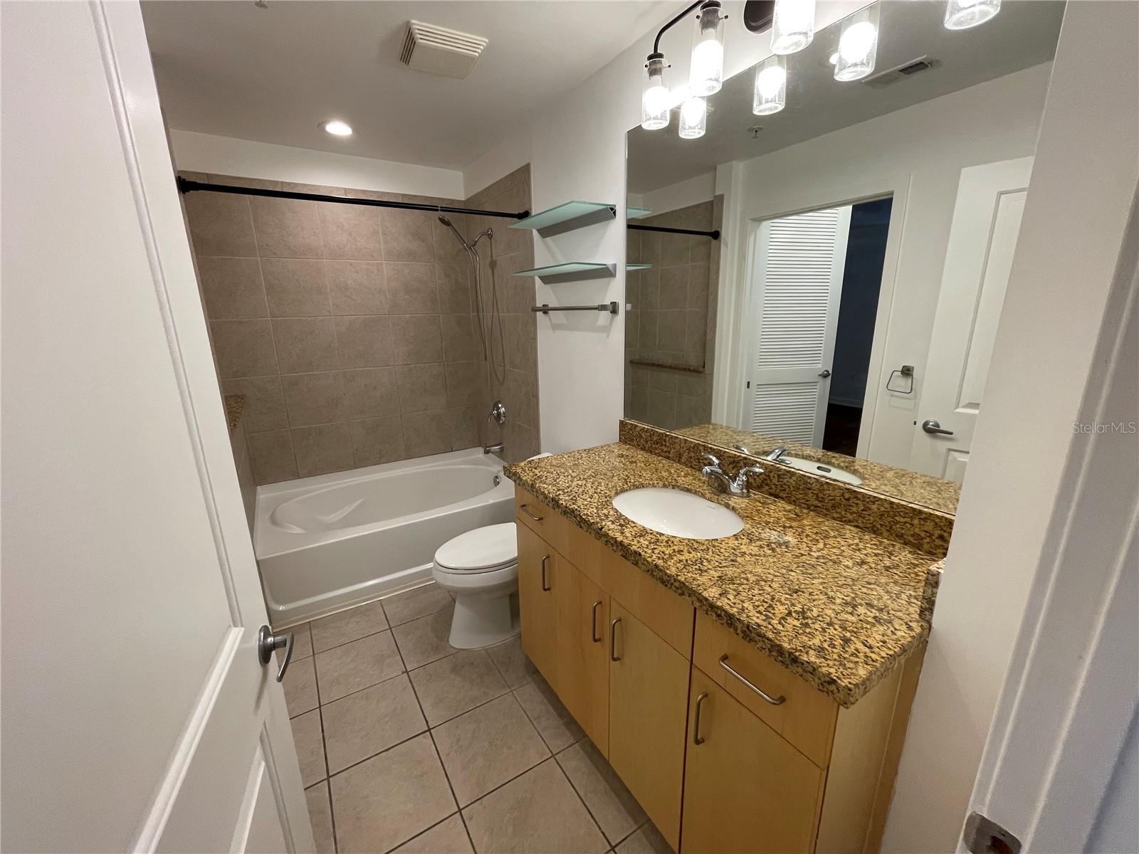 155 S COURT AVE #1308 — photo 6