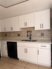 6071 VILLAGE CIR #6071 — photo 2