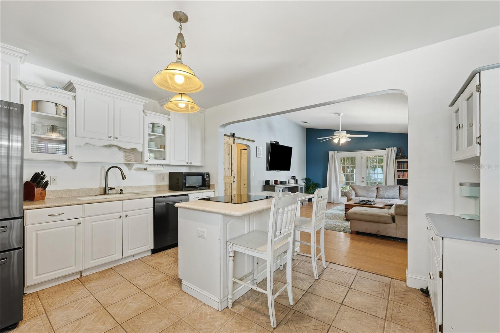 2316 MUSSELWHITE AVE — photo 10