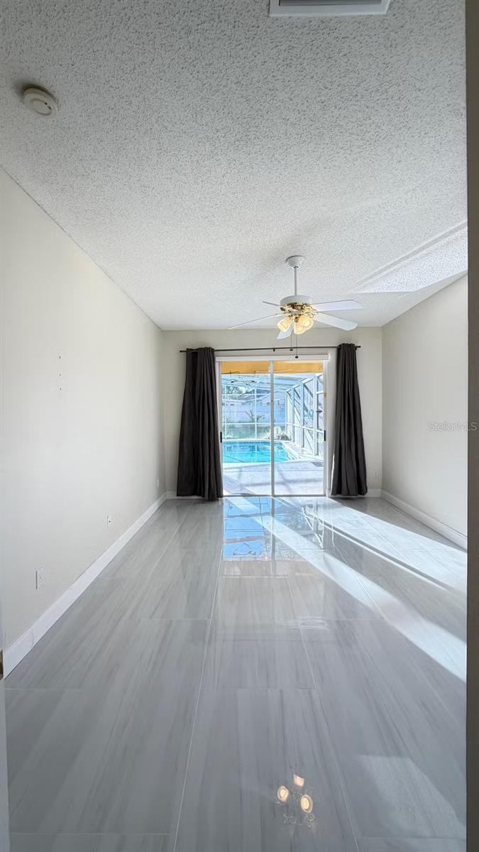 126 GREELEY LOOP — photo 11